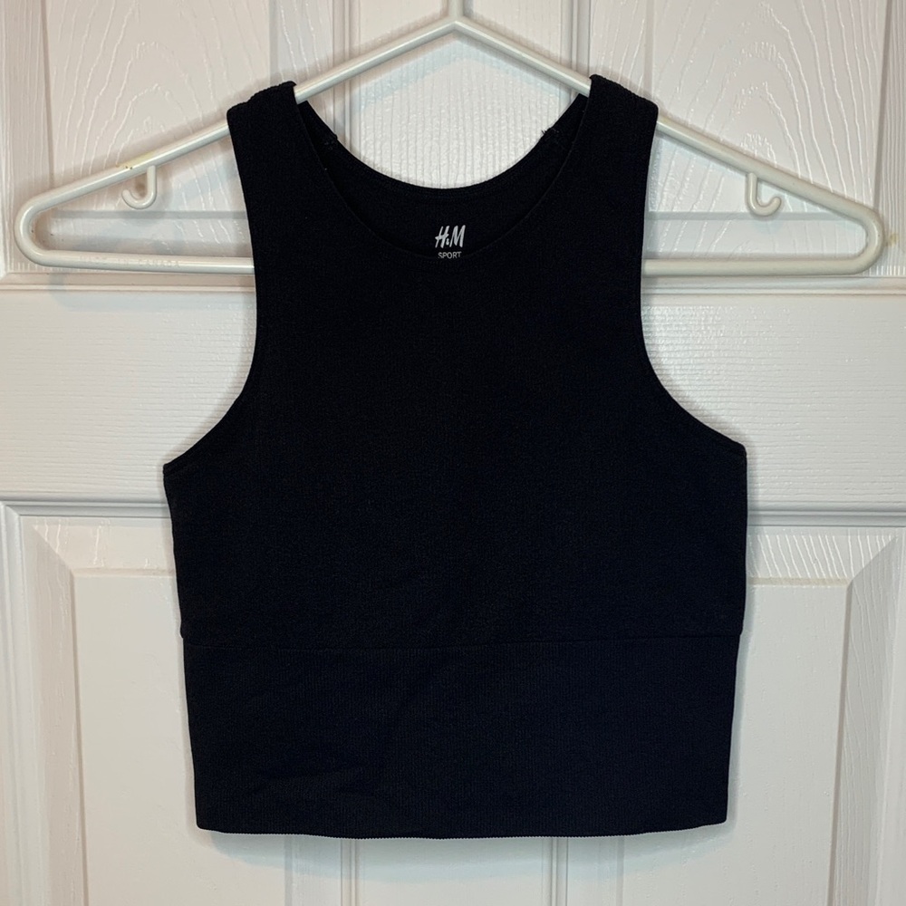H&M Classic Black Sleeveless Crop Top Sport Bra Racerback Style